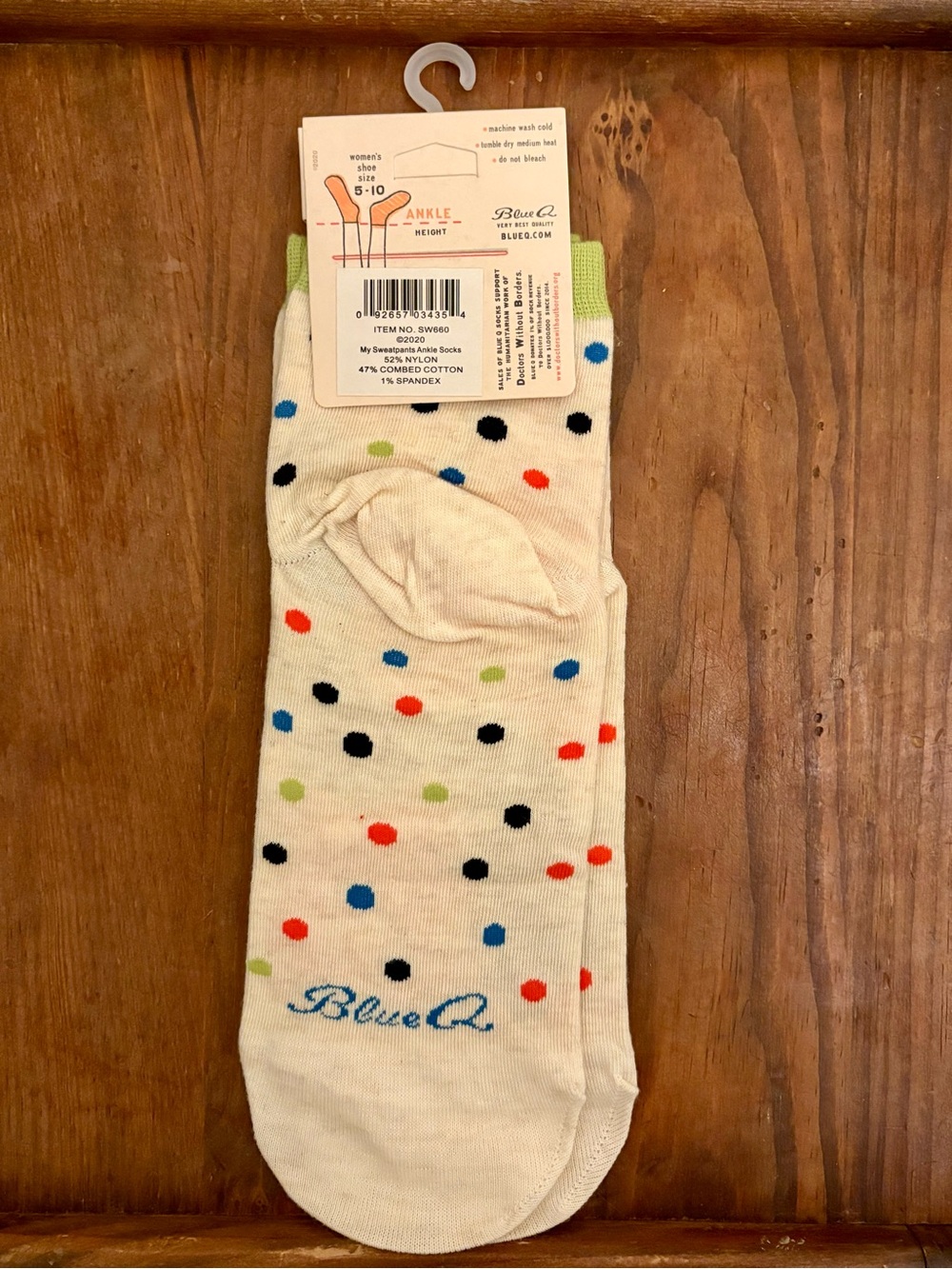 Blue Q Women’s Ankle Socks - NWT - Medium - Picture 2 of 2